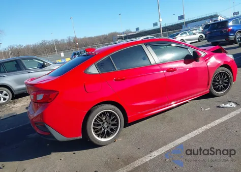2018 Chevrolet Cruze Lt Auto z USA, uszkodzony, nr VIN 1G1BE5SM0J7142809